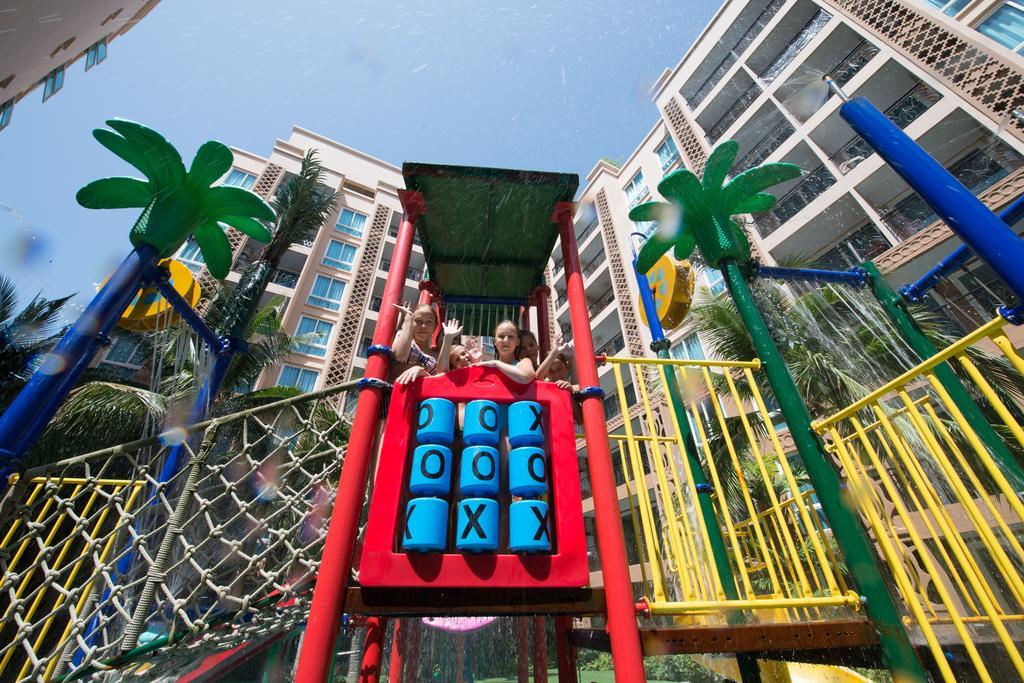Atlantis Condo Resort Pattaya جومتين بيتش المظهر الخارجي الصورة