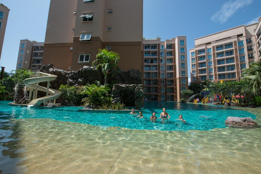 Atlantis Condo Resort Pattaya جومتين بيتش المظهر الخارجي الصورة